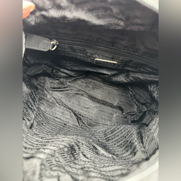 Prada - Authentic - Canvas Olive colored Shoulder /Tote Bag - Picture 4 of 16